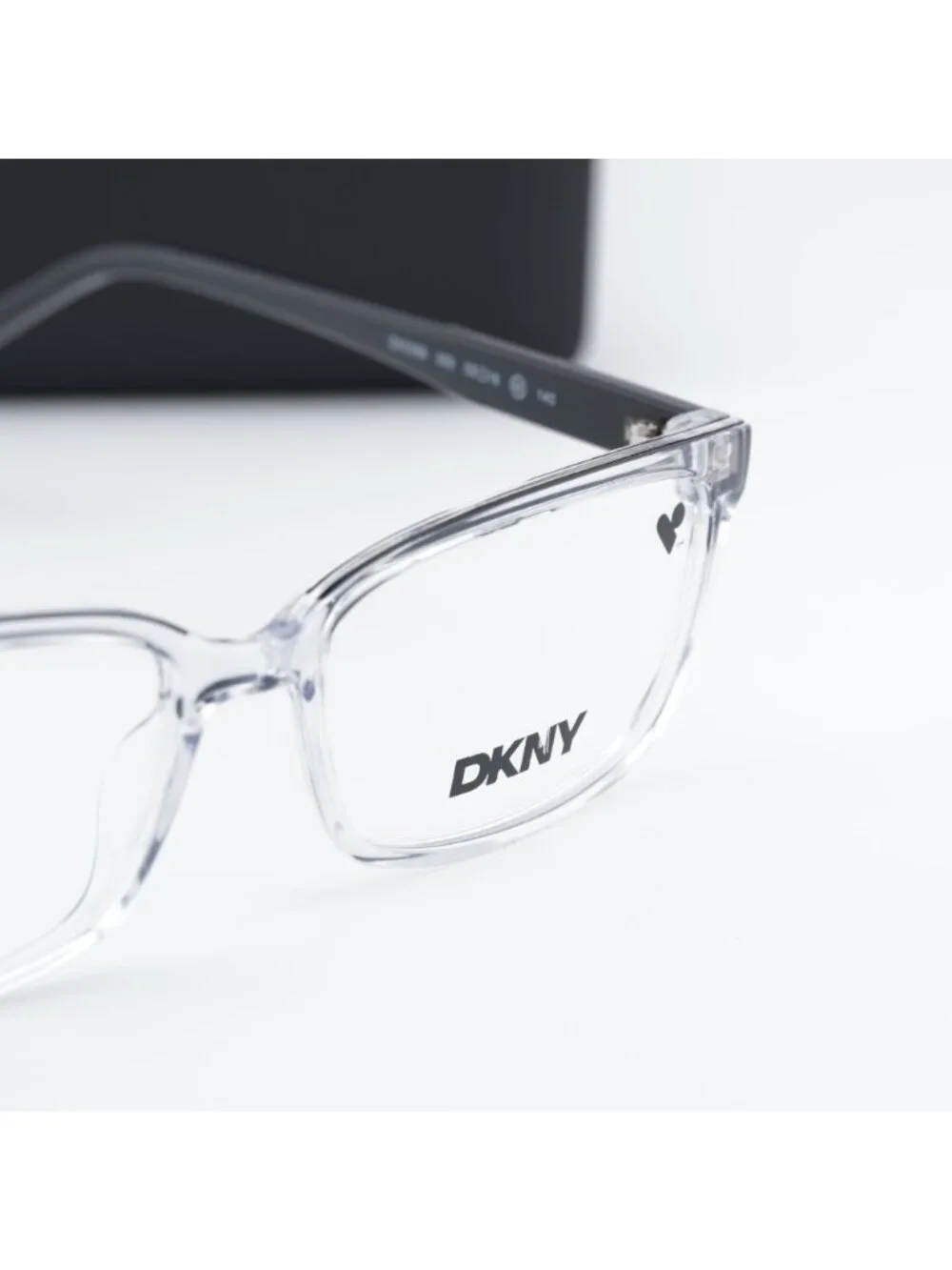 Dkny model dk5088